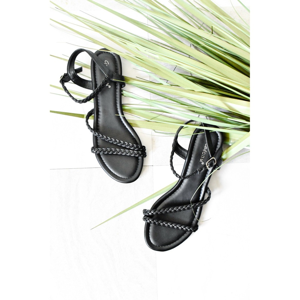 Greatonu Braided Strappy Sandals Women Size 8 Black Faux Leather Flat Buckle